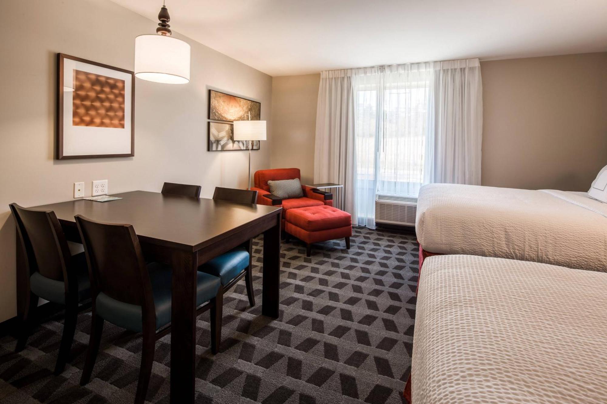 Towneplace Suites By Marriott Кливленд Номер фото