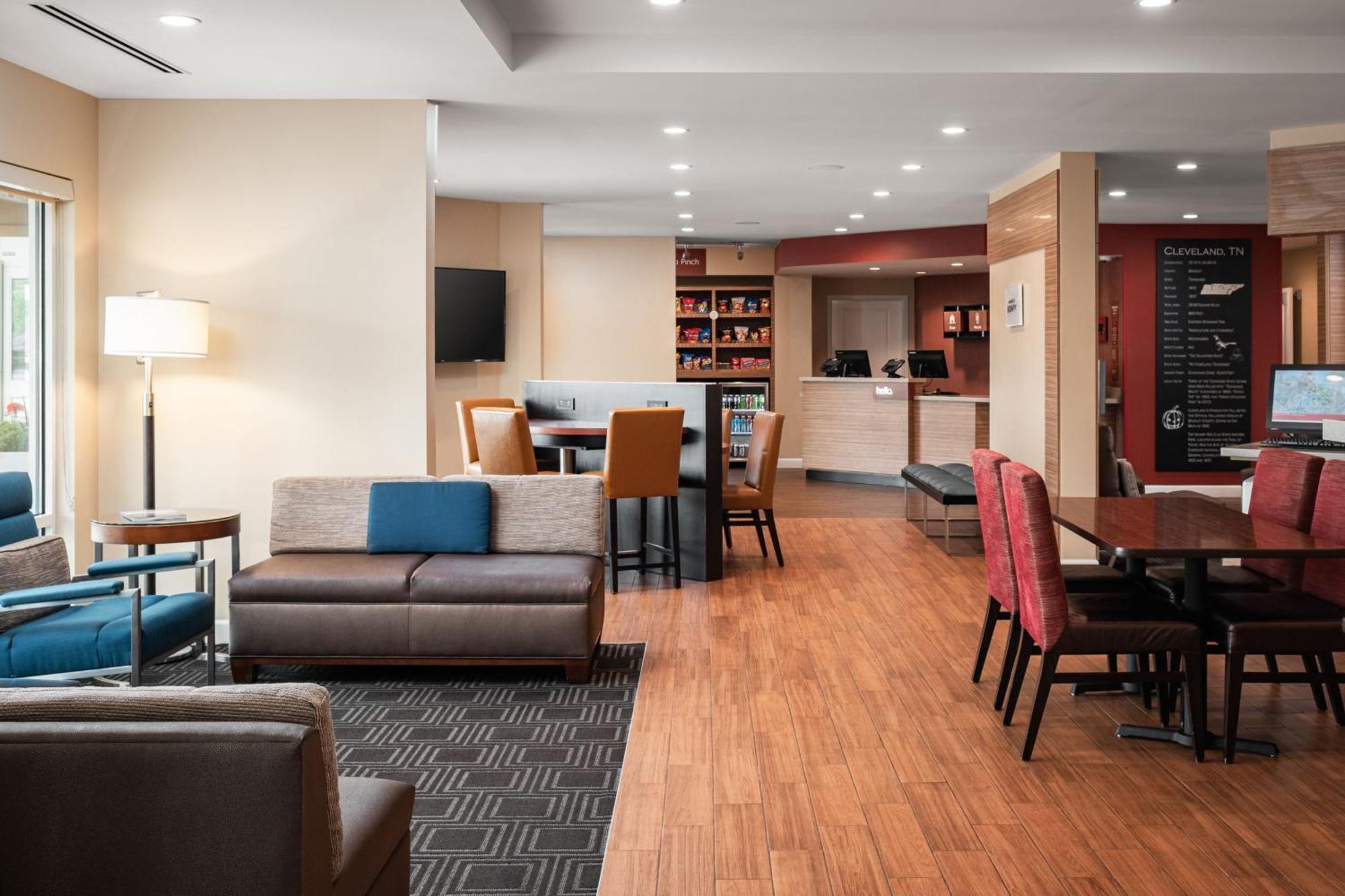 Towneplace Suites By Marriott Кливленд Экстерьер фото